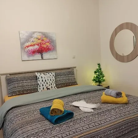Domenica 2 דירה